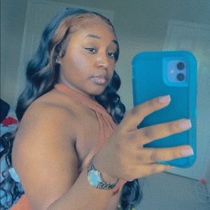 Meet your Posher, Trinity